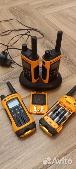 Рация motorola t80