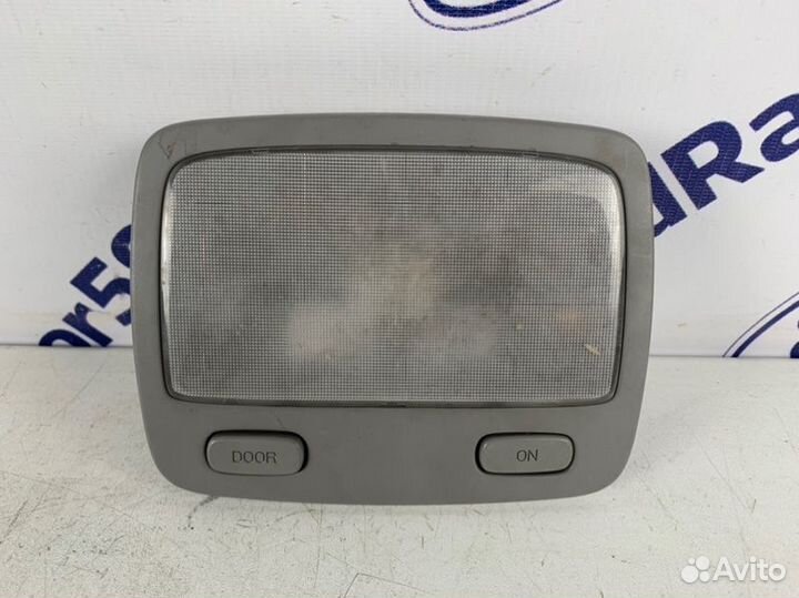 Плафон освещения салонный задний Hyundai Tucson JM