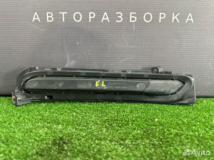 Заглушка бампера передняя левая Kia Rio QB 1.6