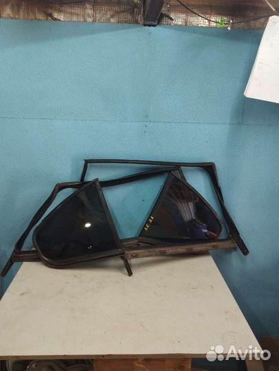 Форточка задняя Octavia a5