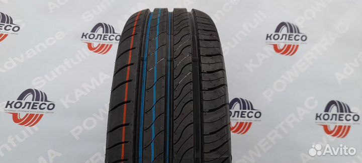 Viatti Strada 2 (V-134) 215/55 R17 98W