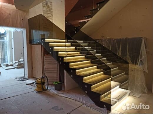 Стеклянные ограждения для балконов