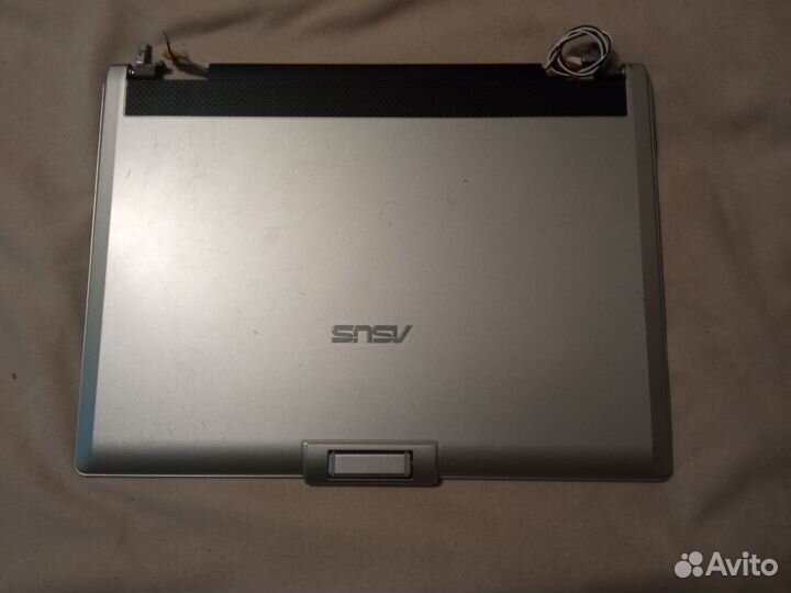 Матрица 15,4' с крышкой и петлями от asus F3K