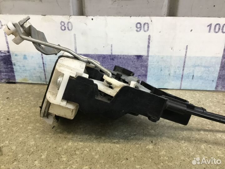 Замок двери передней правой Mitsubishi Lancer (CX