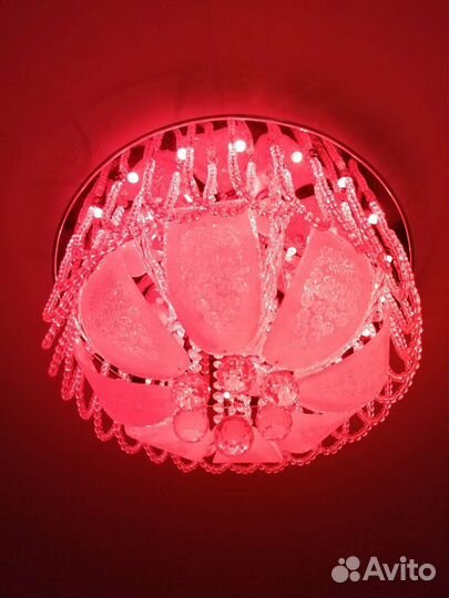 Люстра с пультом