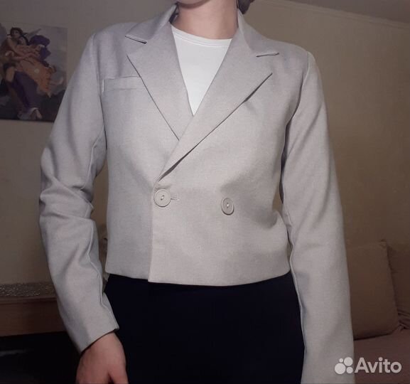 Укороченный пиджак