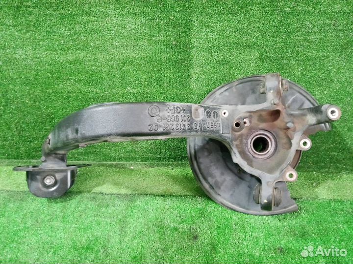 Цапфа задняя левая Bmw X3 E83 M54B30 (3.0) 2004