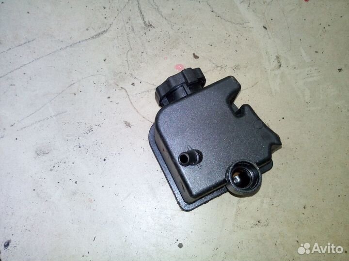 Бачок Гур Mercedes m-class W163 ML