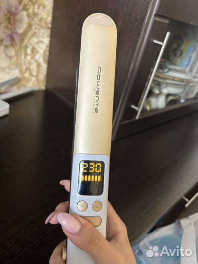 Выпрямитель для волос rowenta