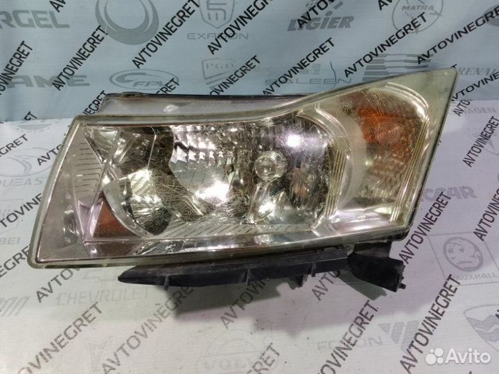 Фара левая Chevrolet Cruze