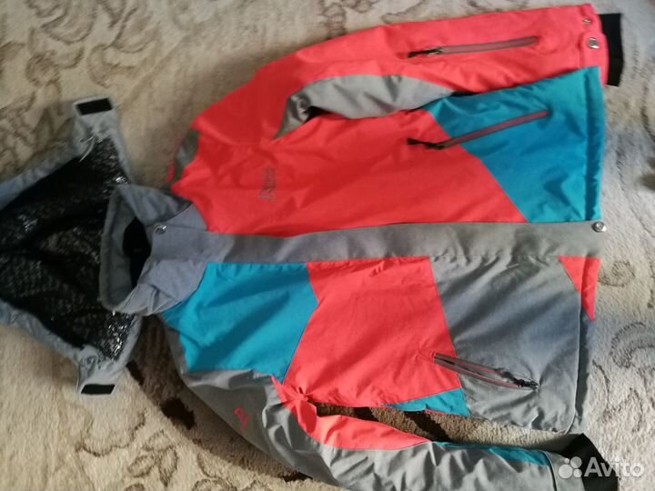 Лыжный костюм женский