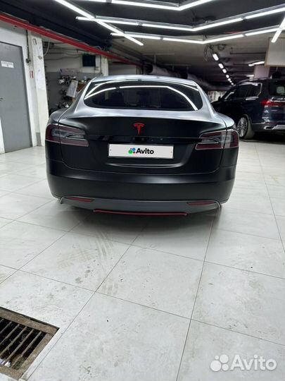 Tesla Model S AT, 2014, 132 000 км