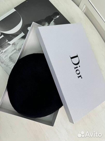 Теплый берет Dior