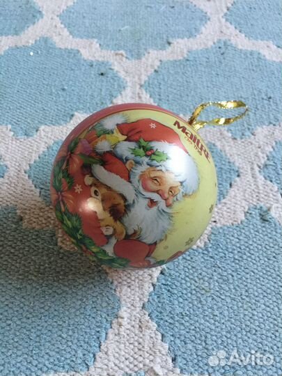 Новогодняя игрушка с секретом