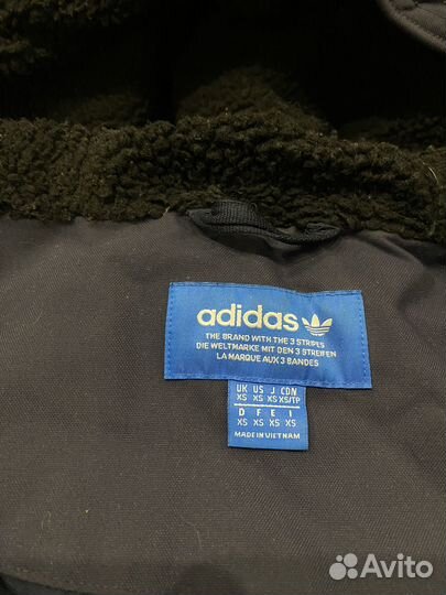 Зимняя куртка adidas