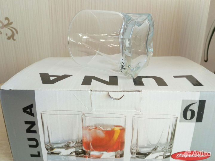 Набор кувшин и стаканы