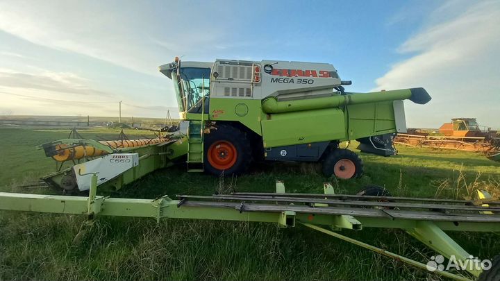 Комбайн Claas Mega, 2006