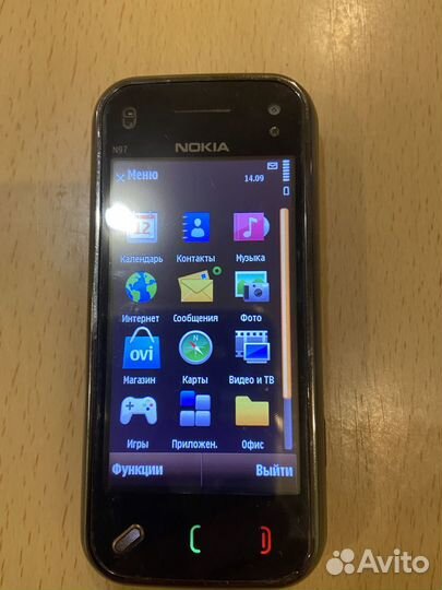 Продам телефон