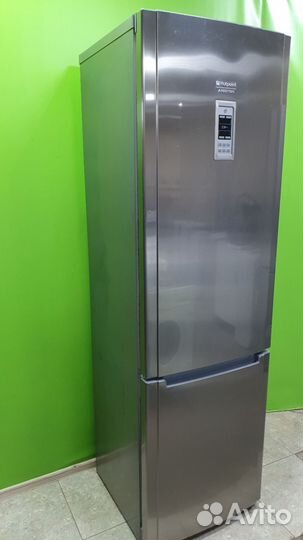 Холодильник Hotpoint Ariston HBD1201 NO frost