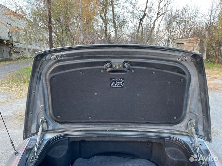 Обшивки багажника Nissan Fairlady 350Z