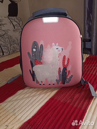 Школьный рюкзак для девочки