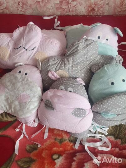 Бортики в детскую кроватку