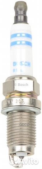 Свеча зажигания 0242240675 Bosch