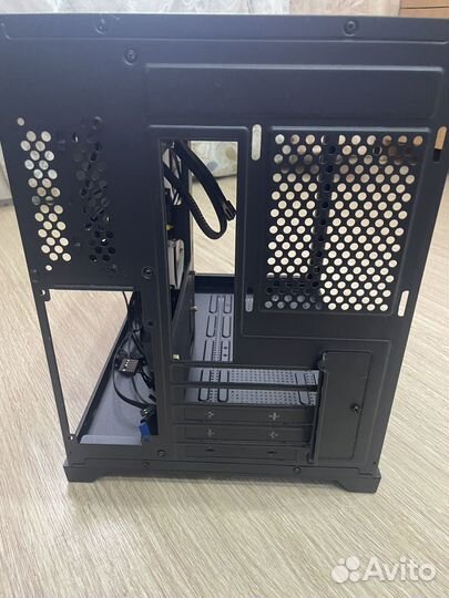 Игровой корпус для пк с вентиляторами Ginzzu v300