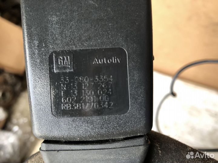 Замок ремня пирапатрон правый opel astra H