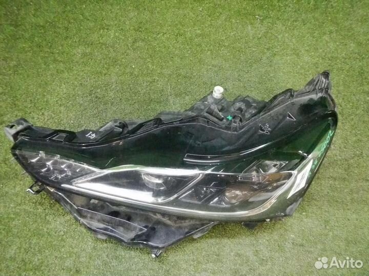 Фара левая Lexus IS200t/IS250/IS300/IS300h/IS350