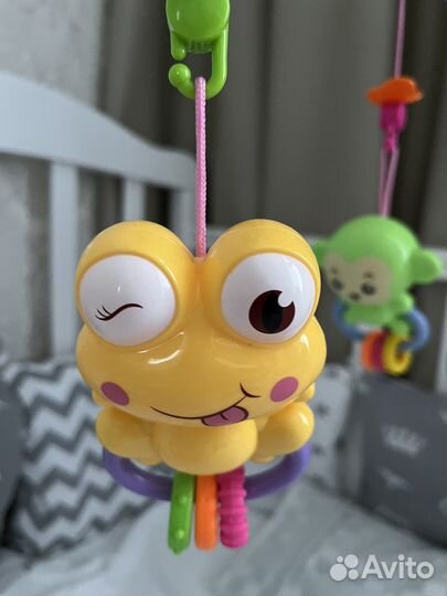 Мобиль с проектором