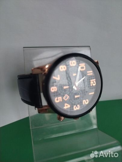 Наручные часы benchi 1452