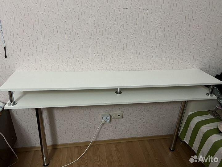 Полка на ножках