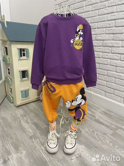 Новый костюм Zara Lacers Мики 104,110