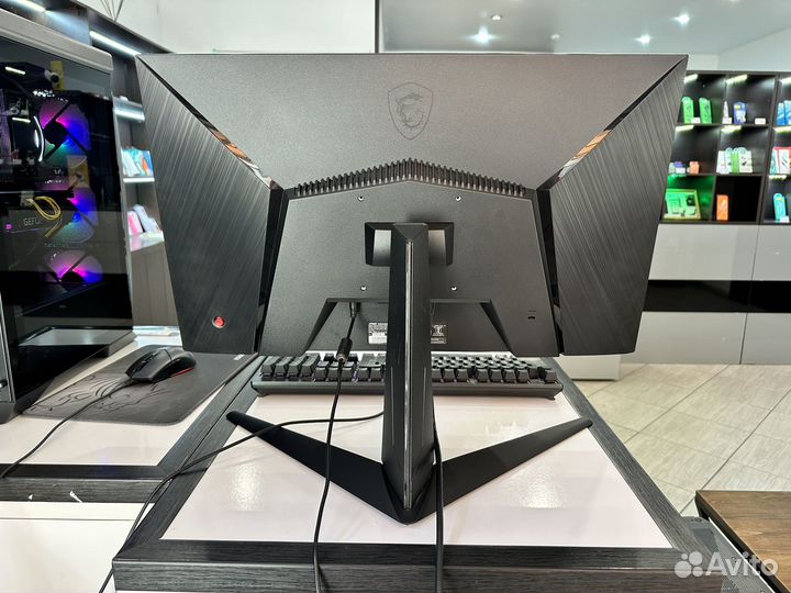 Игровой монитор MSI 24