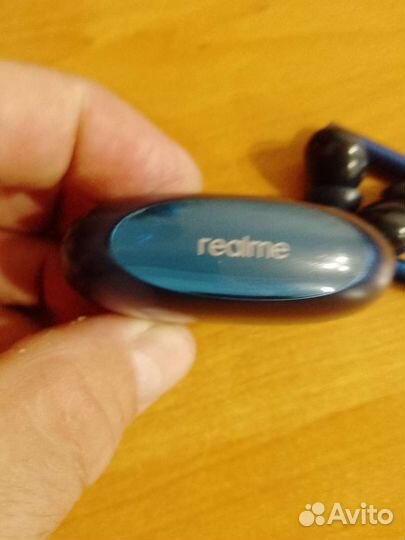 Realmi buts air 3