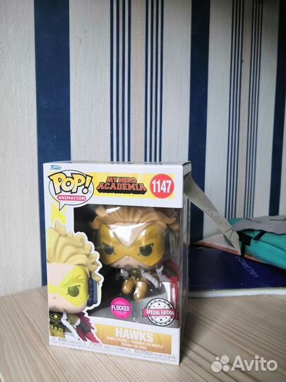 Funko POP Hawks (1147)
