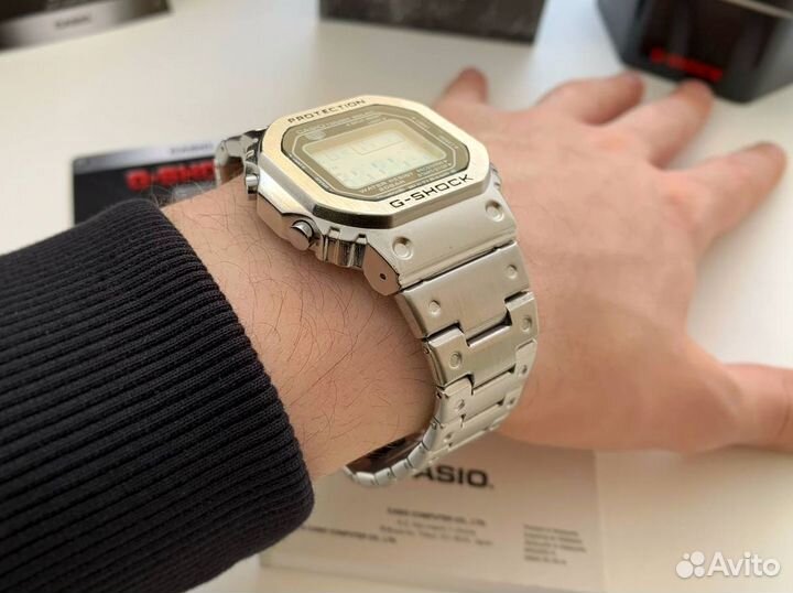 Часы мужские casio g shock B 5000