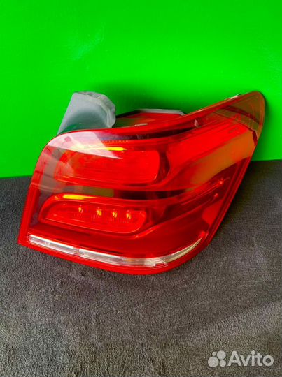 Фонарь задний правый Mercedes X204 GLK204 Глк
