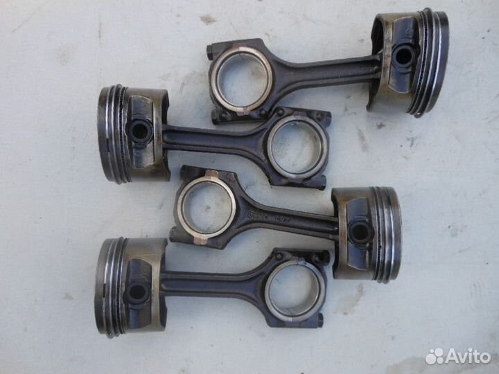 Поршень с шатуном для Daewoo Nexia 1995-2016