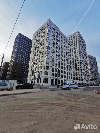 Street retail / помещение С арендатором Звоните