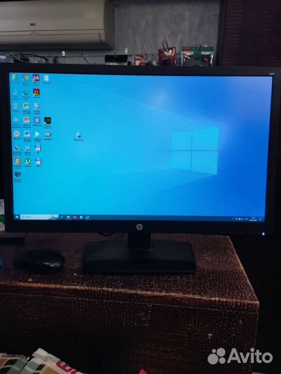 Монитор HP 24