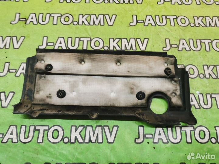 Крышка двигателя Toyota Camry