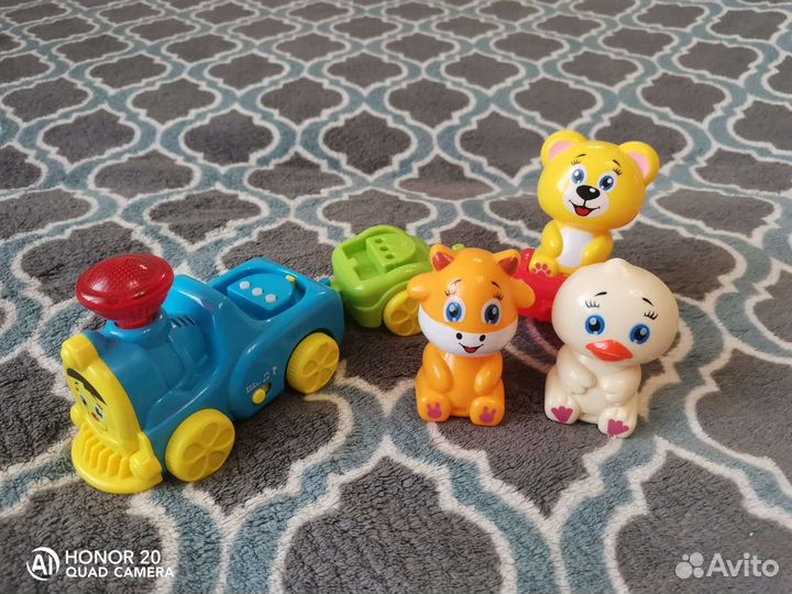 Музыкальные игрушки для малыша