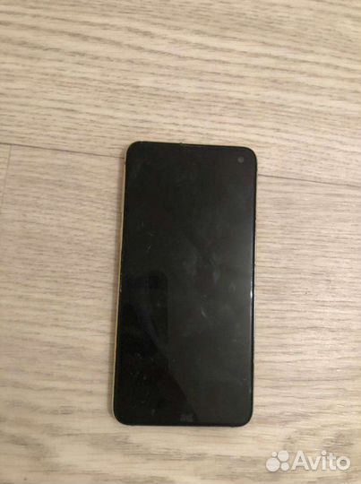 Samsung Galaxy S10e