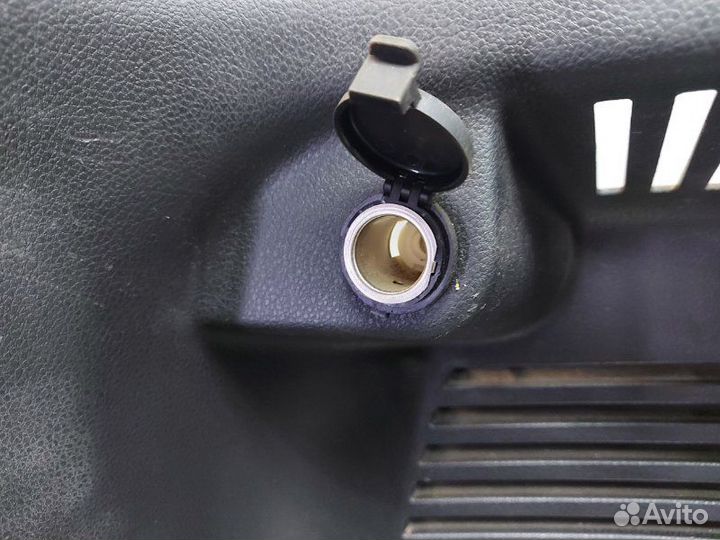 Обшивка багажника левая Nissan X-Trail T31 MR20DE