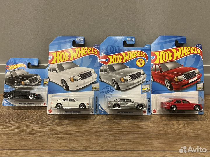 Hot wheels mercedes-benz 500 e