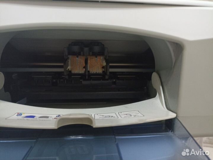 Цветной струйный принтер