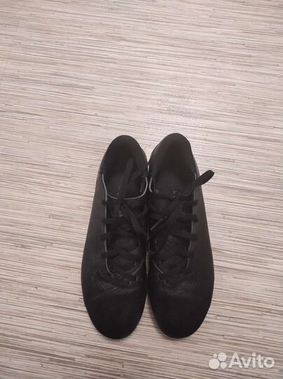 Футбольные бутсы adidas nemeziz 19.4