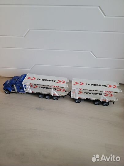 Детские машинки игрушки металлические